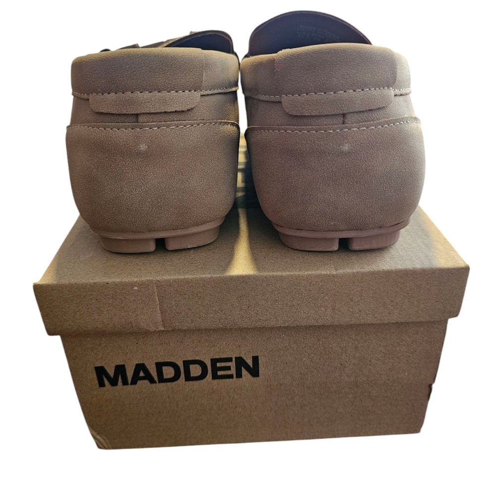New w/box Madden M-SUSSTN Men's Tan Loafers size 11 - Picture 4 of 8